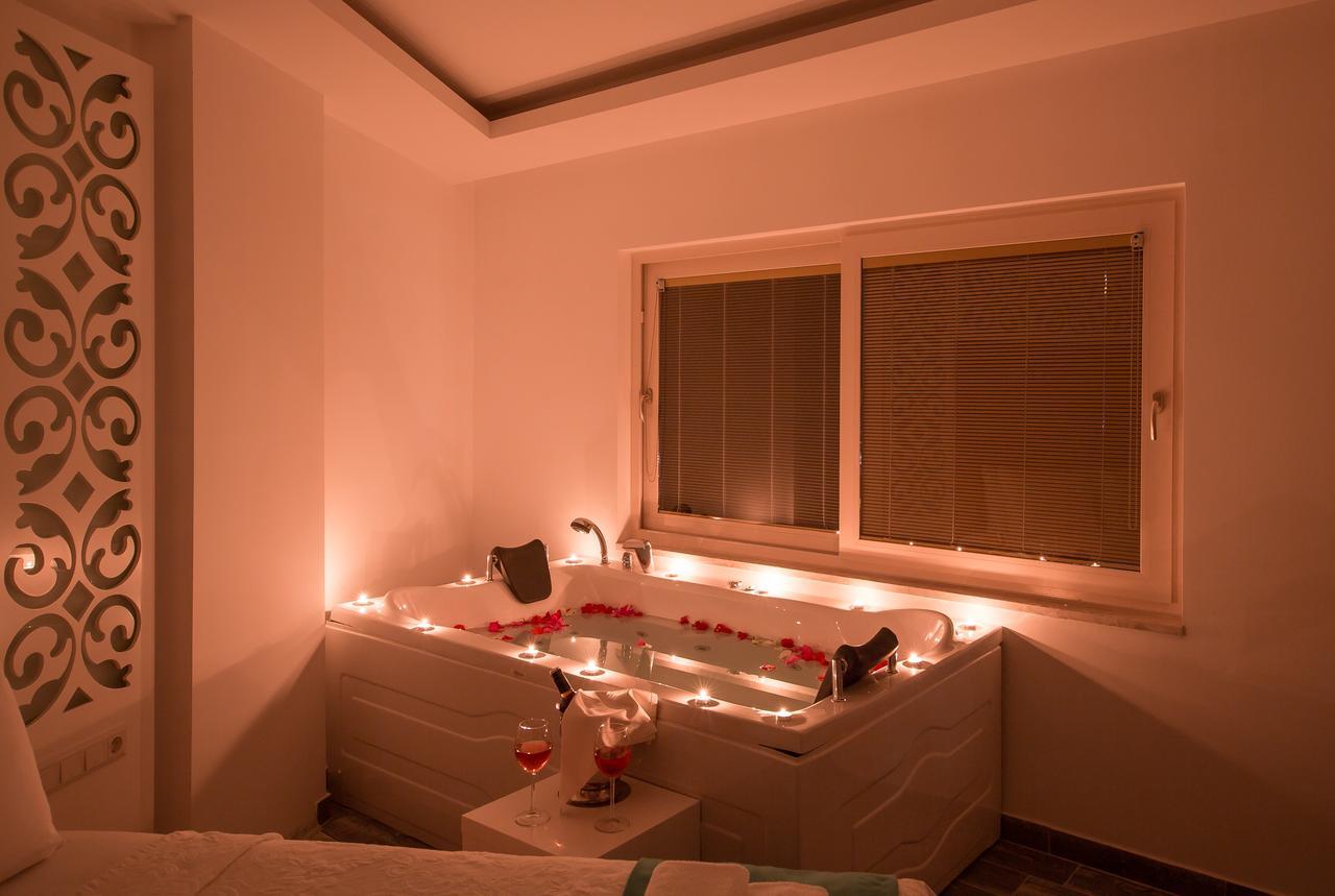 Hediye Hanim Suit&Apart Aparthotel Kaş Eksteriør bilde